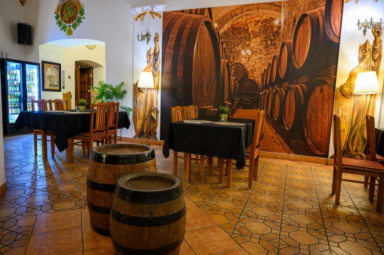 Stary Browar Tarnobrzeg Hotel Kültér fotó