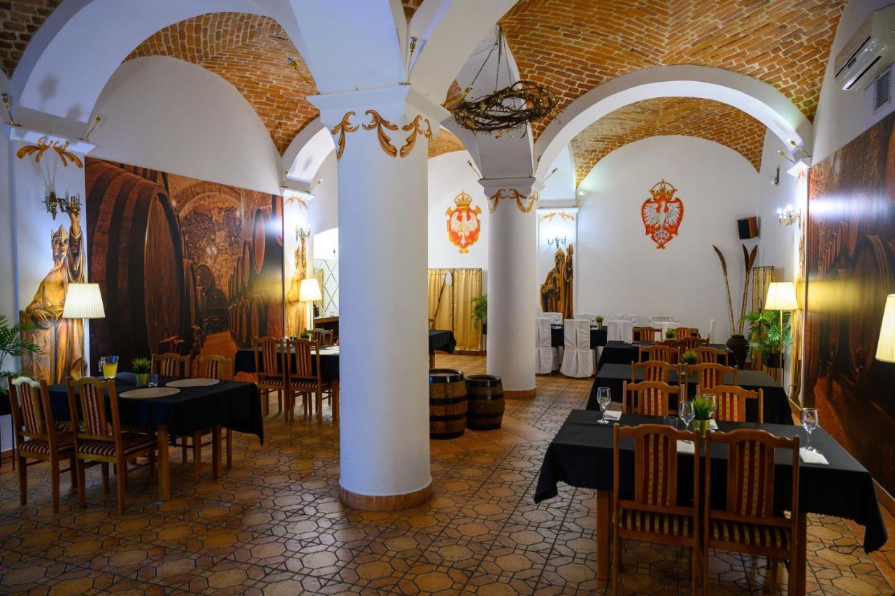 Stary Browar Tarnobrzeg Hotel Kültér fotó